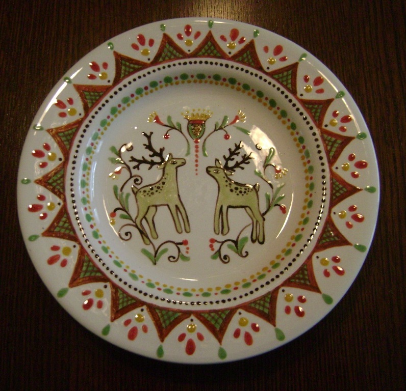 Small plate with deer and thistle