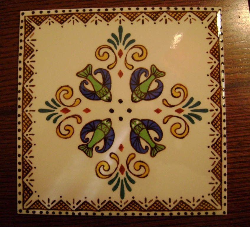 Tile with Fish   